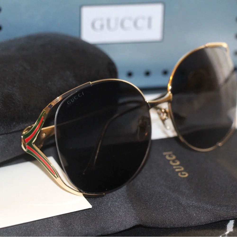 Gucci GG0225S Sunglasses - Picture 10 of 13